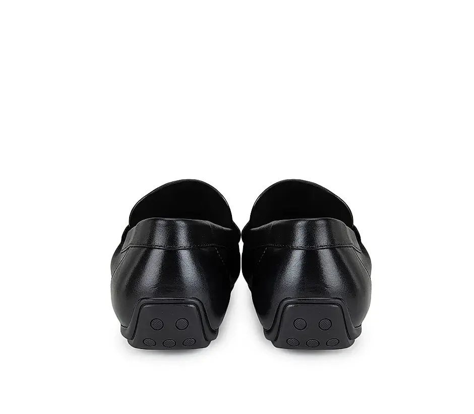 Black Moccasins With Knot Detail