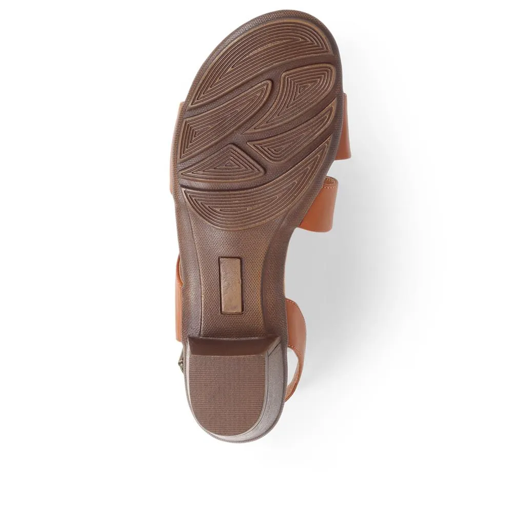 Block Heeled Sandals  - WOIL39005 / 325 057