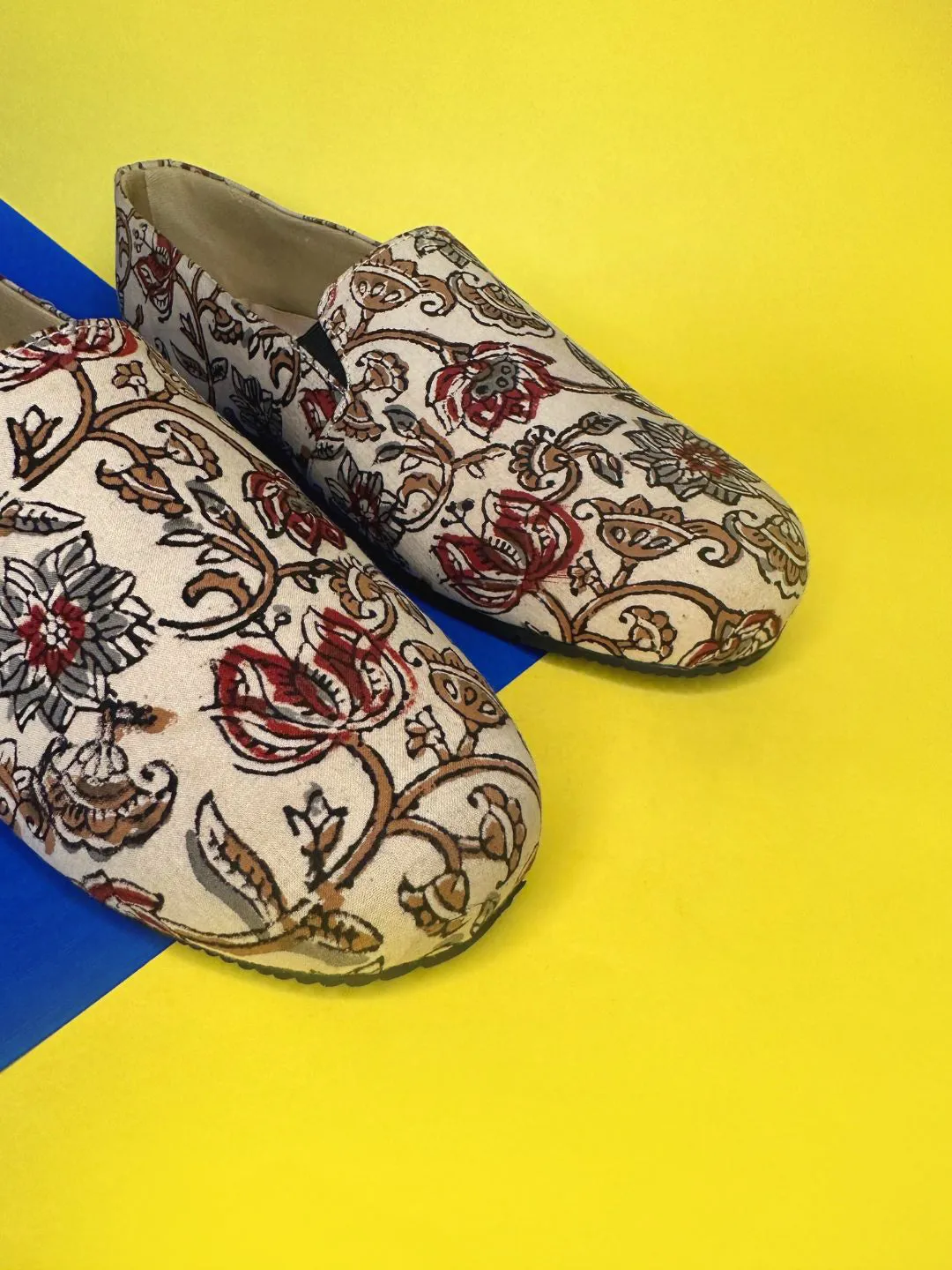 Creme Kalamkari Moccasins