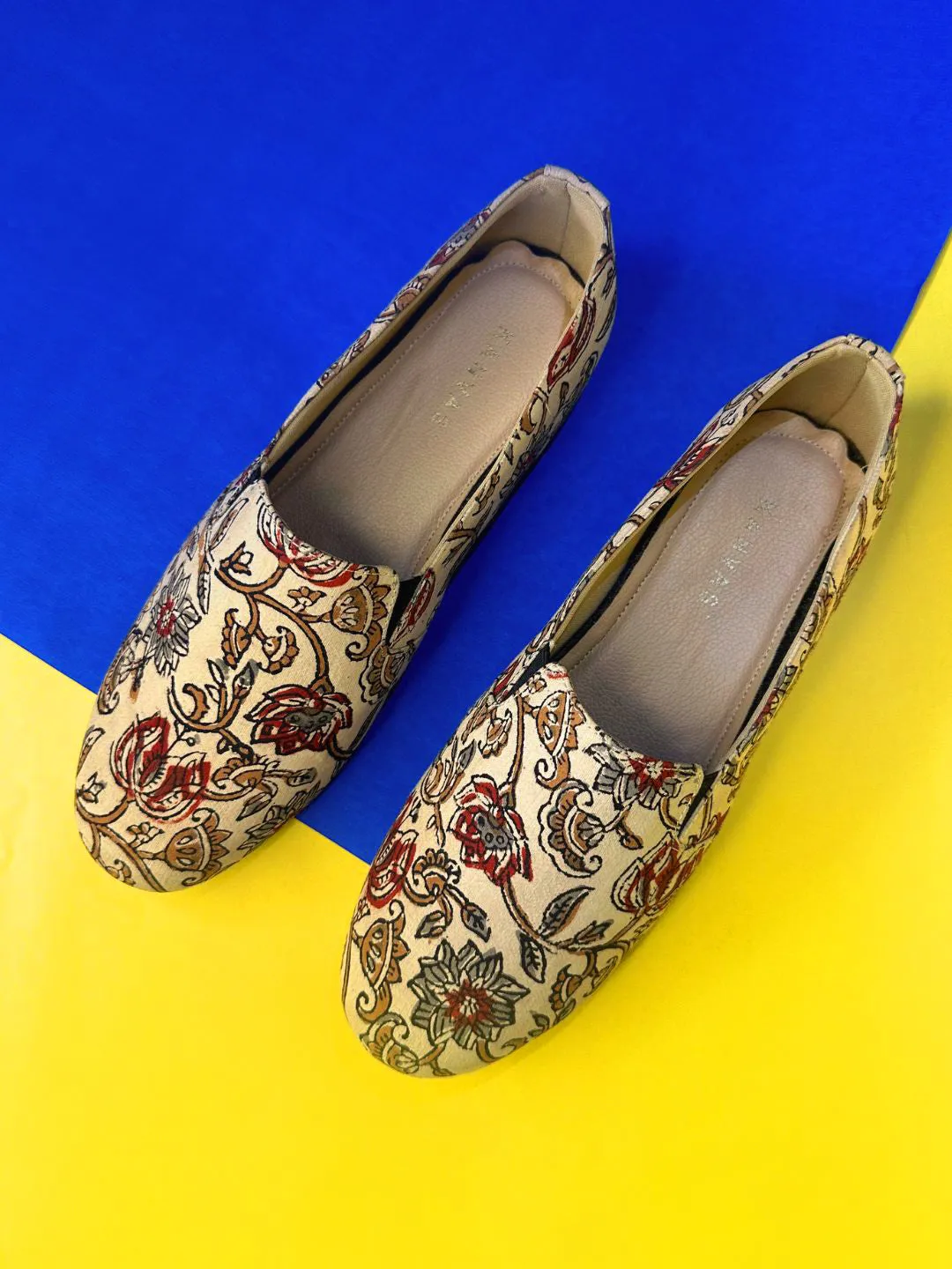 Creme Kalamkari Moccasins