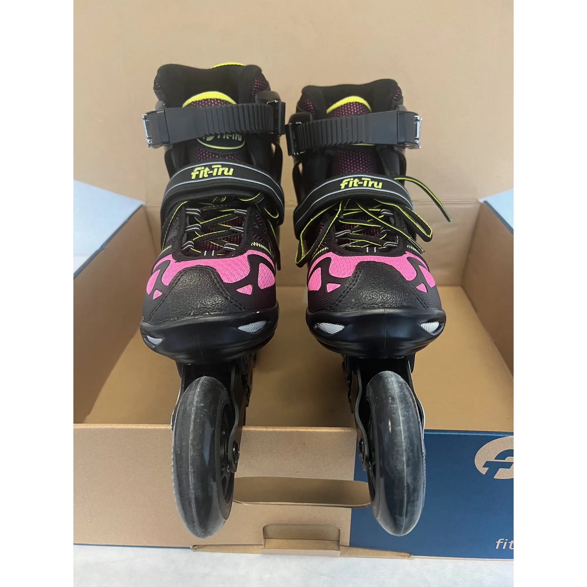 Fit-Tru Cruze 84 Pink Womens Inline Skates (Size 7 Moderately Used)
