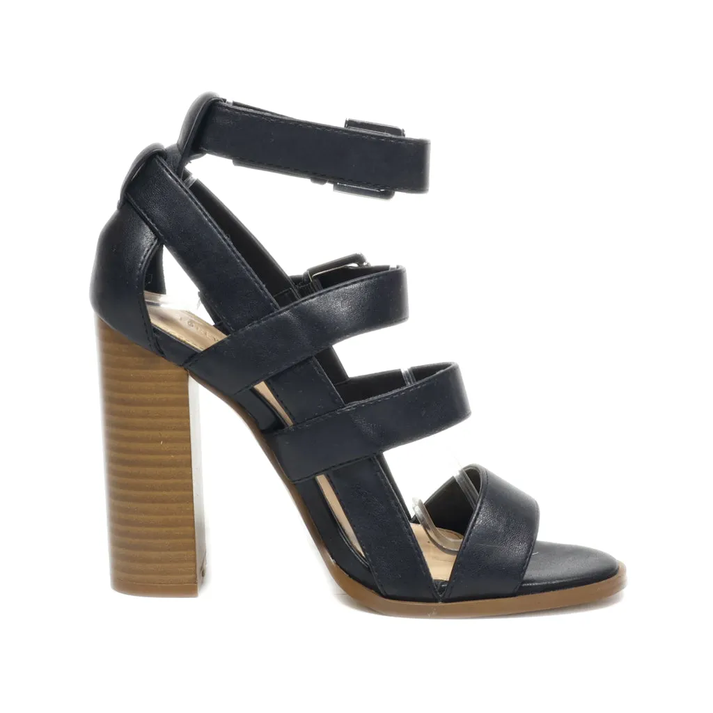 Forever 21 Flat Sandals Leather Black Colour For Women