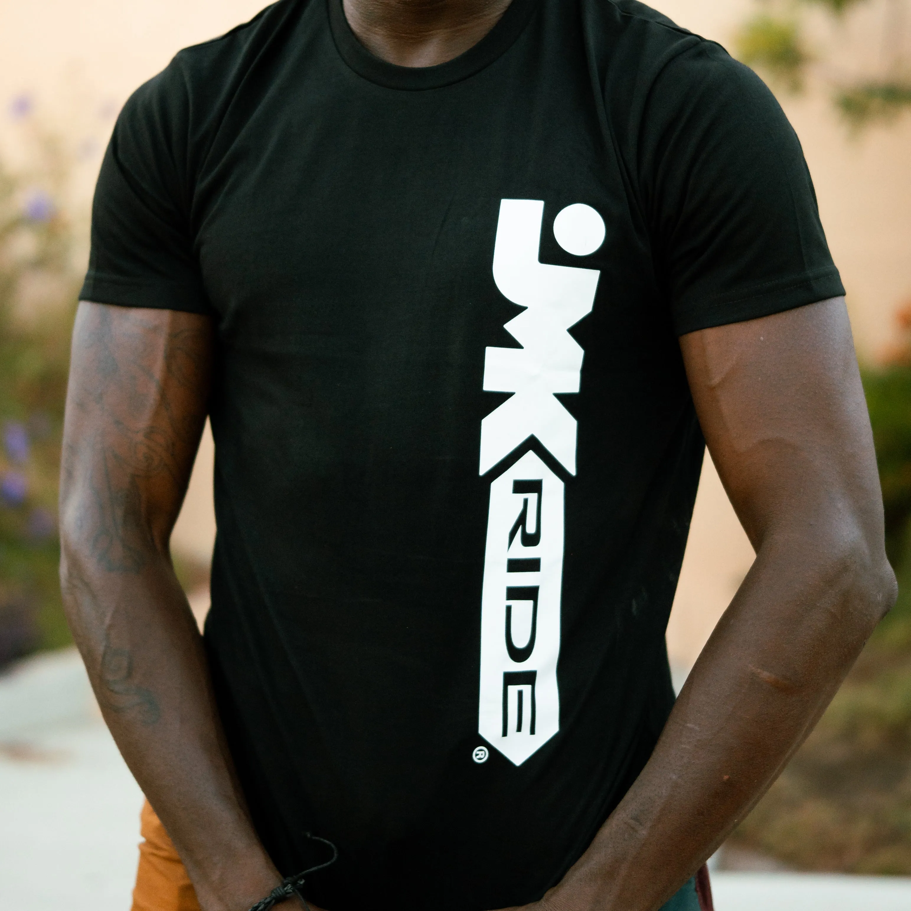 JMKRIDE Premium T - Vertical Black