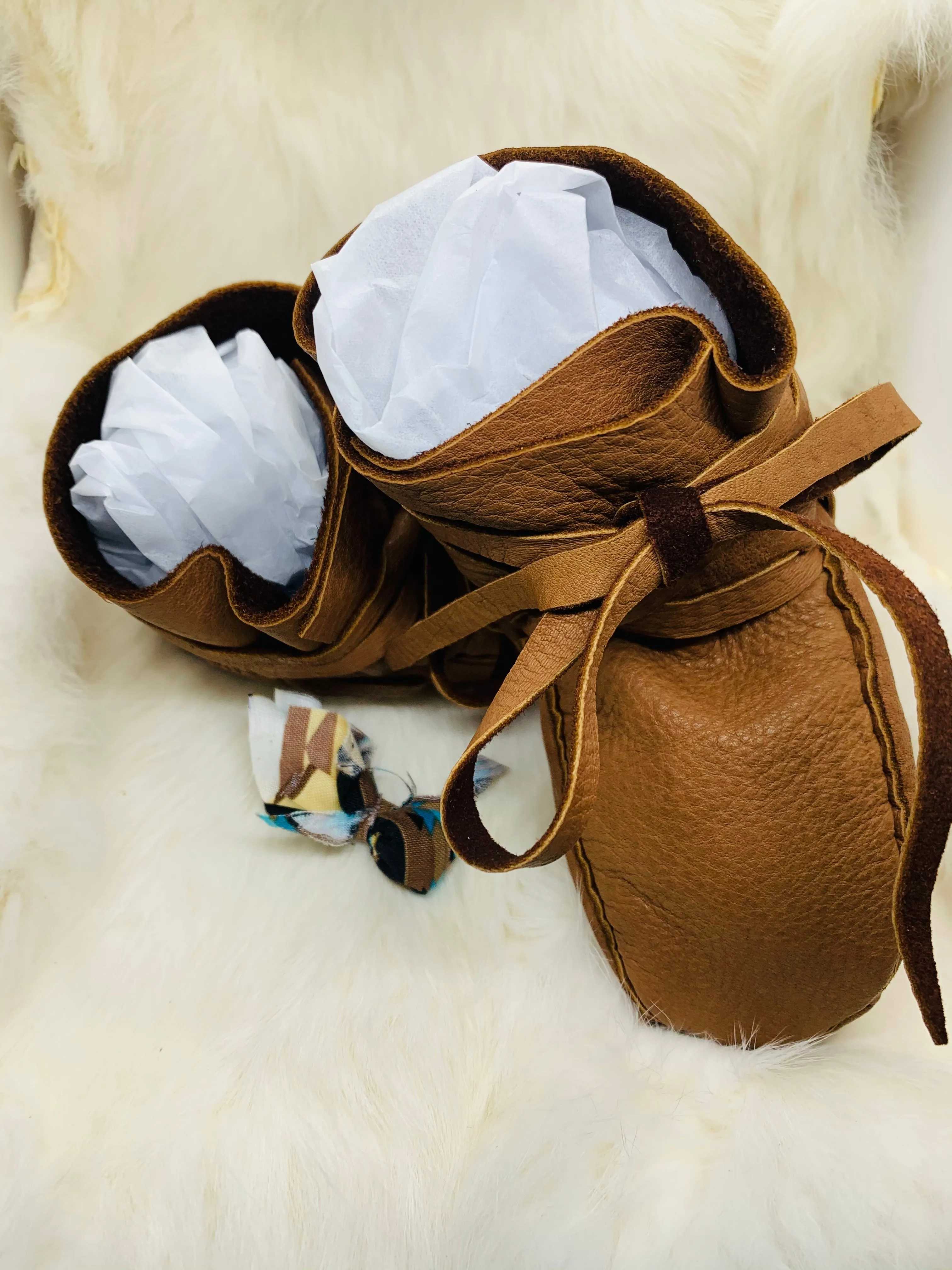 Plain Baby's First Moccasins (Wrap Around Style, No Beadwork)