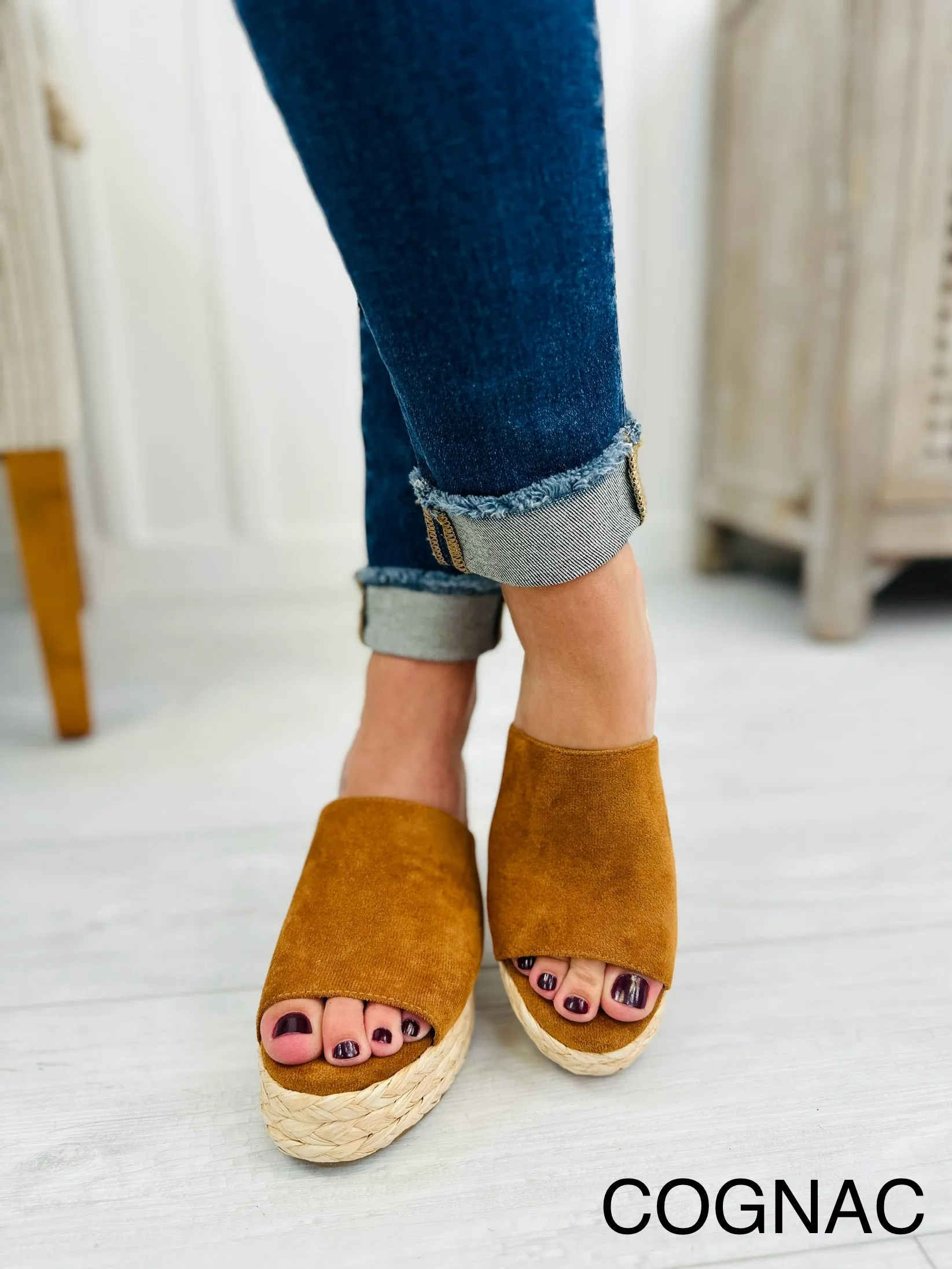 Stay Under The Spotlight Wedges- Multiple Colors!