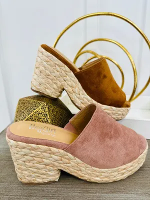 Stay Under The Spotlight Wedges- Multiple Colors!