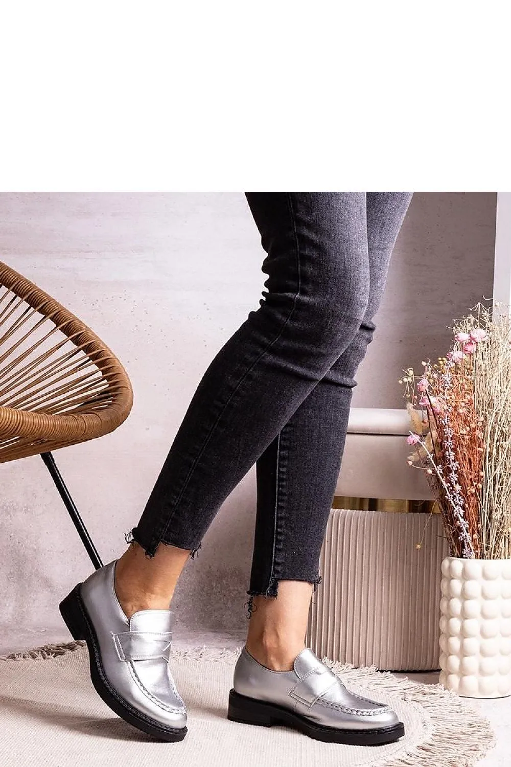 Stylish silver Élodie moccasins