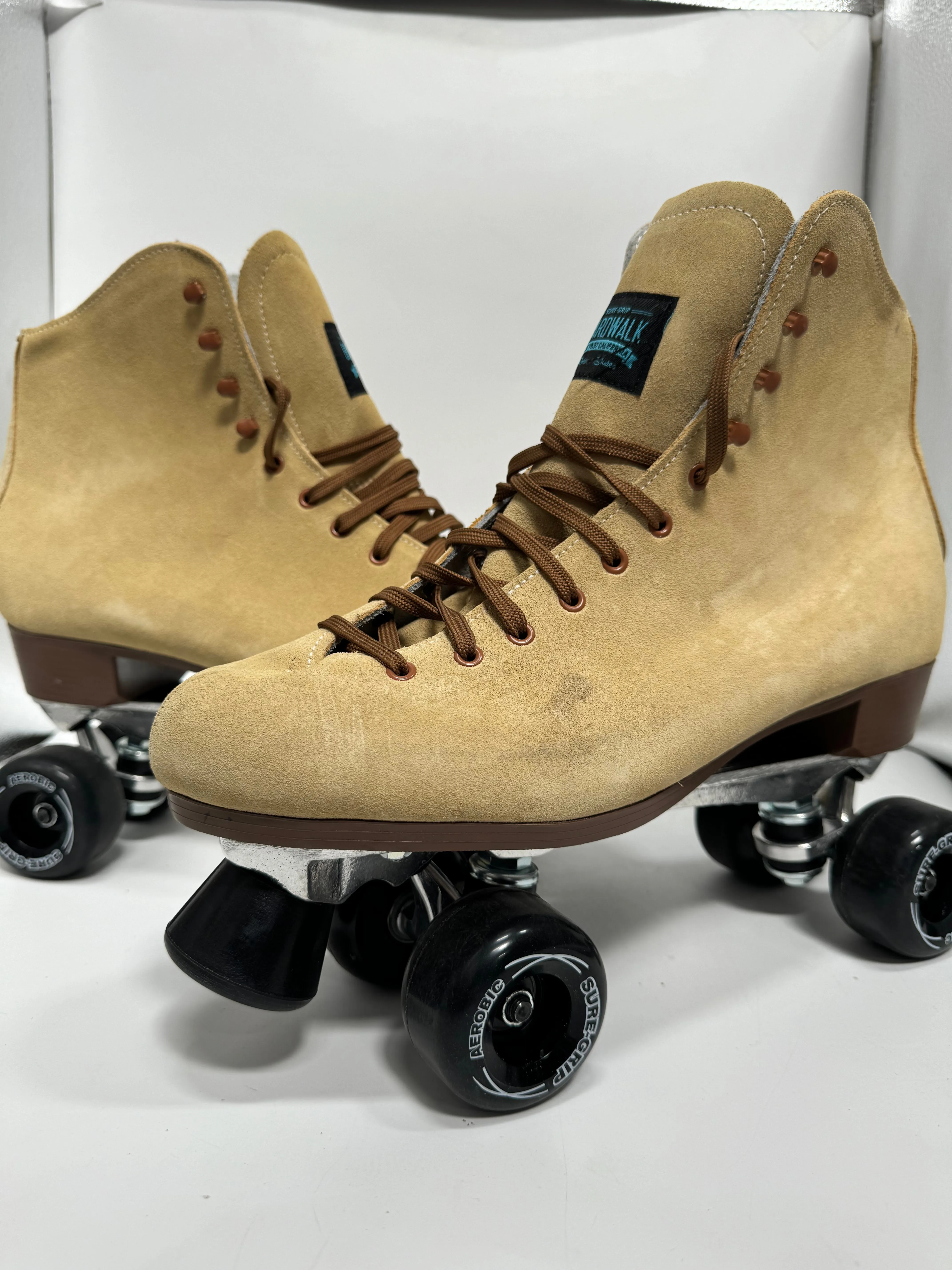 Sure-Grip - Tan Boardwalk - Size 14 *BLEM*
