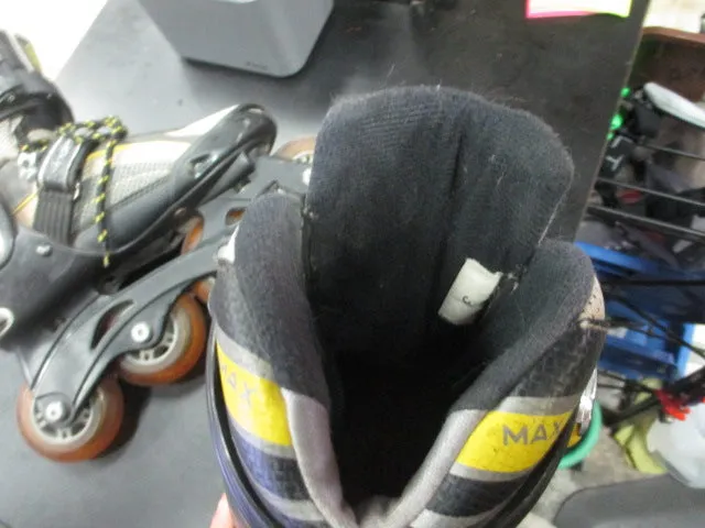 Used Blade Runner Scream In-Line Skates Size 3 - Right Strap Is Broken