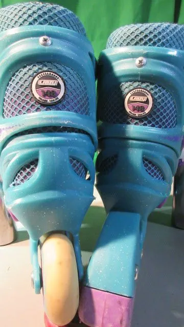 Used Crazy Skates Teal Glitter SMALL J11-1 Adjustable 4 Sizes Inline Skates