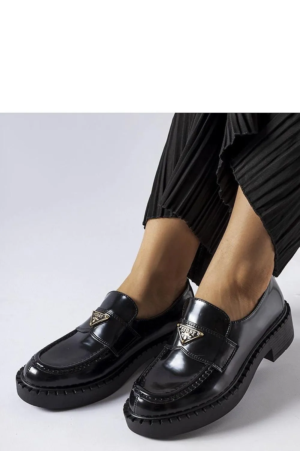 Women's black moccasins