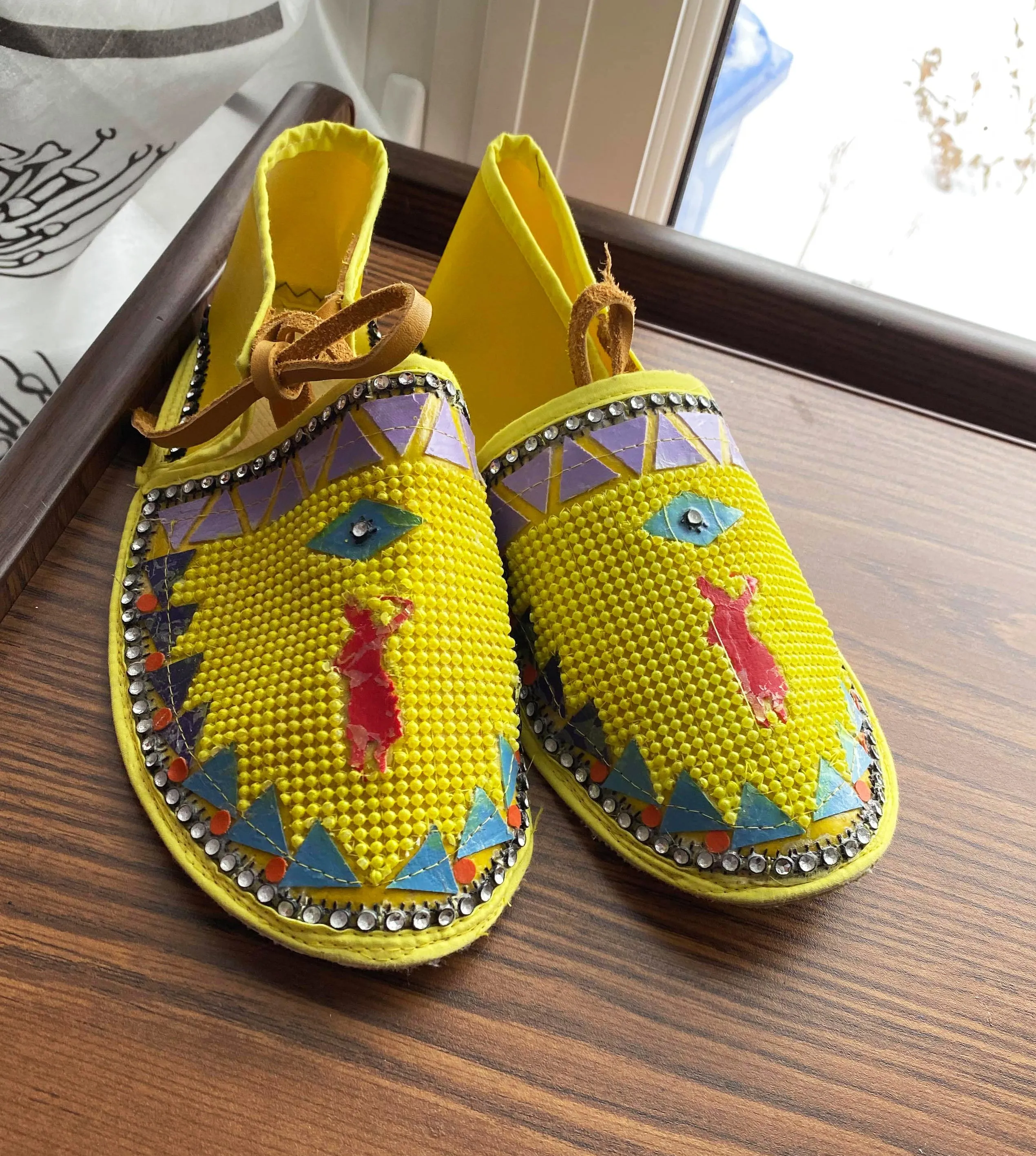 Women's Native Moccasins (Different Colors Available)