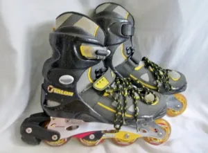 Womens TALON 6000 Series ABEC 5 ROLLER DERBY INLINE SKATES BLADES 9